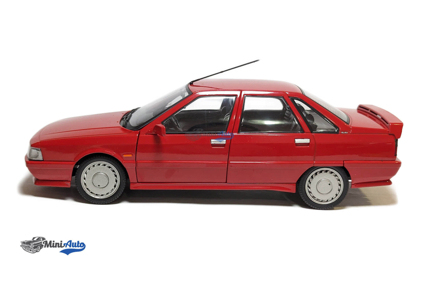 Renault R21 Turbo mk1 1988 - Red - Image 6