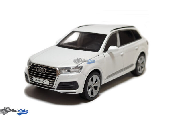 Audi Q7 - White