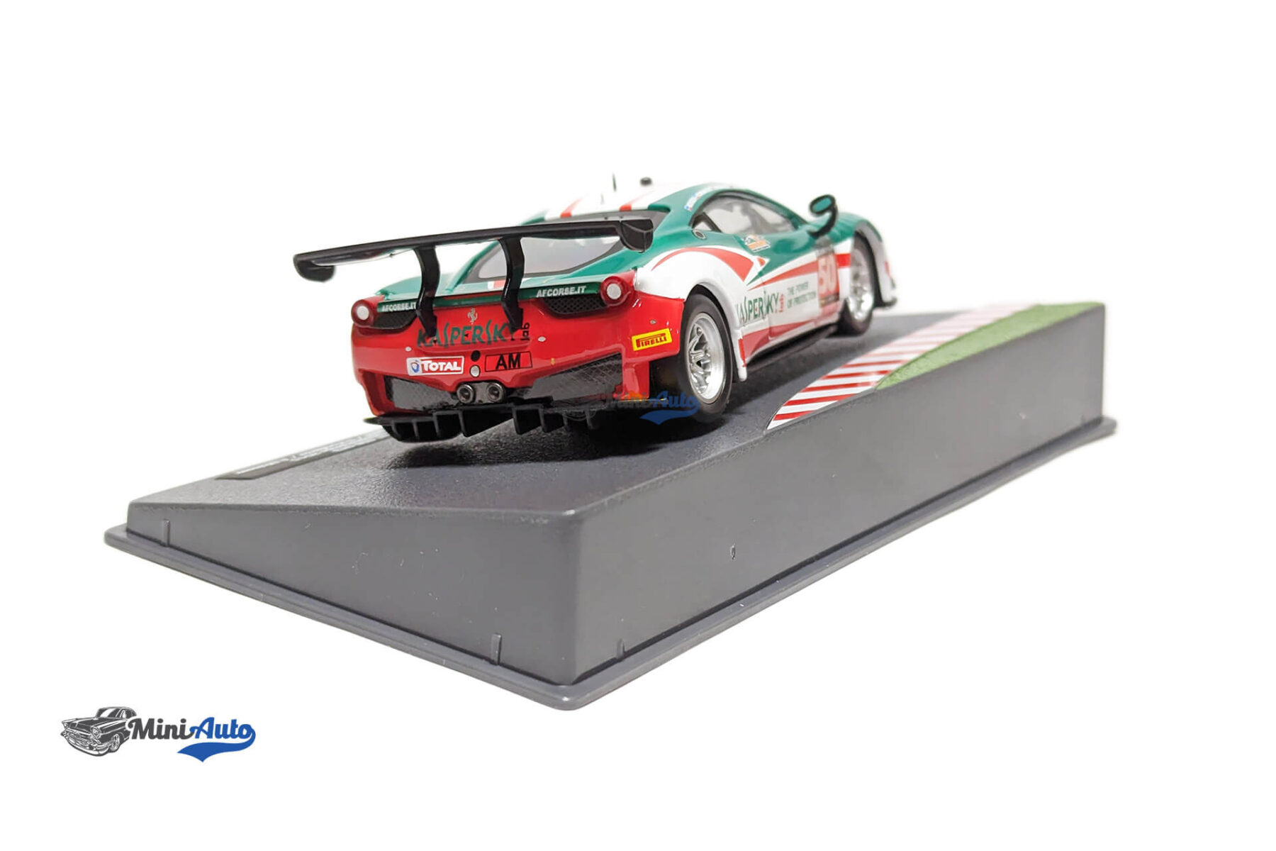 Ferrari 458 Italia GT3, No.50, 24h Spa Francorchamps - 2015 - Green - Image 4