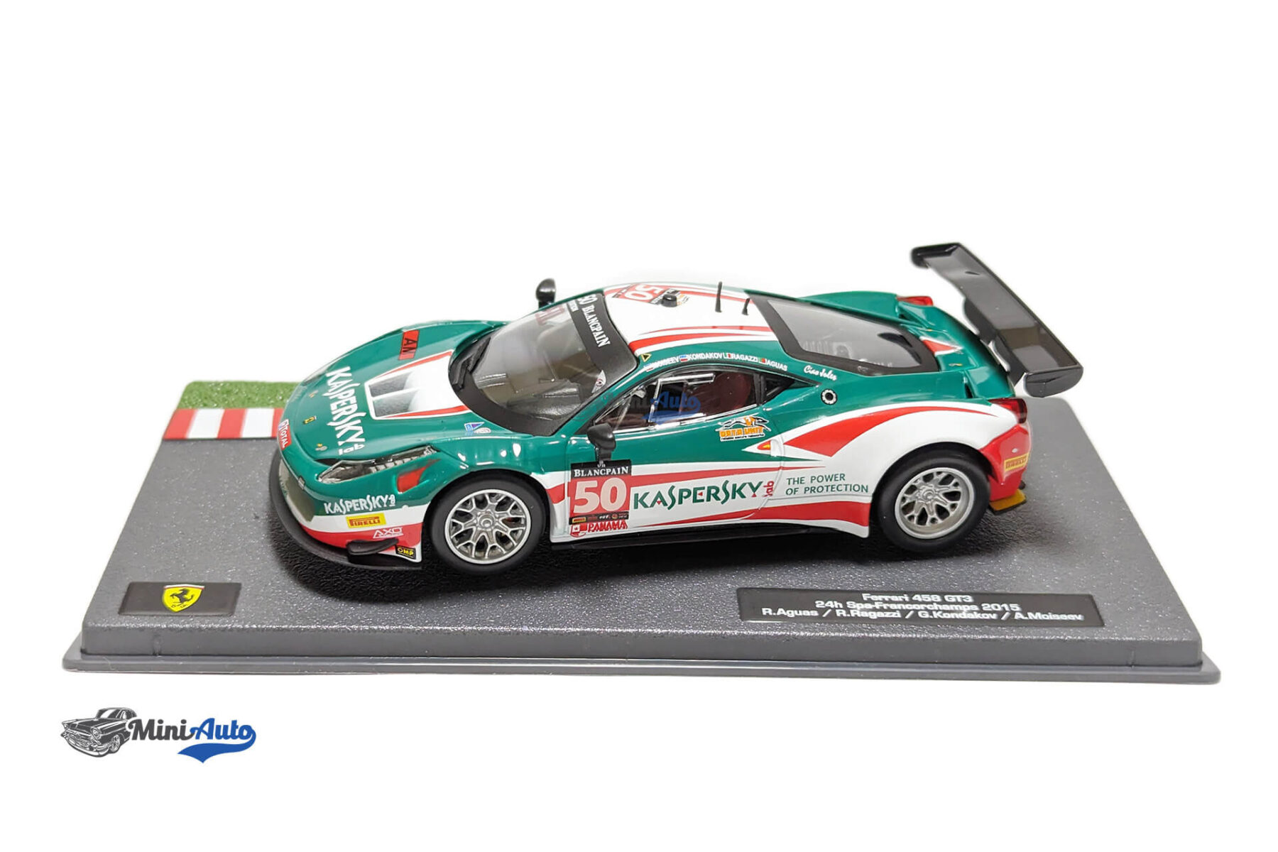 Ferrari 458 Italia GT3, No.50, 24h Spa Francorchamps - 2015 - Green - Image 2