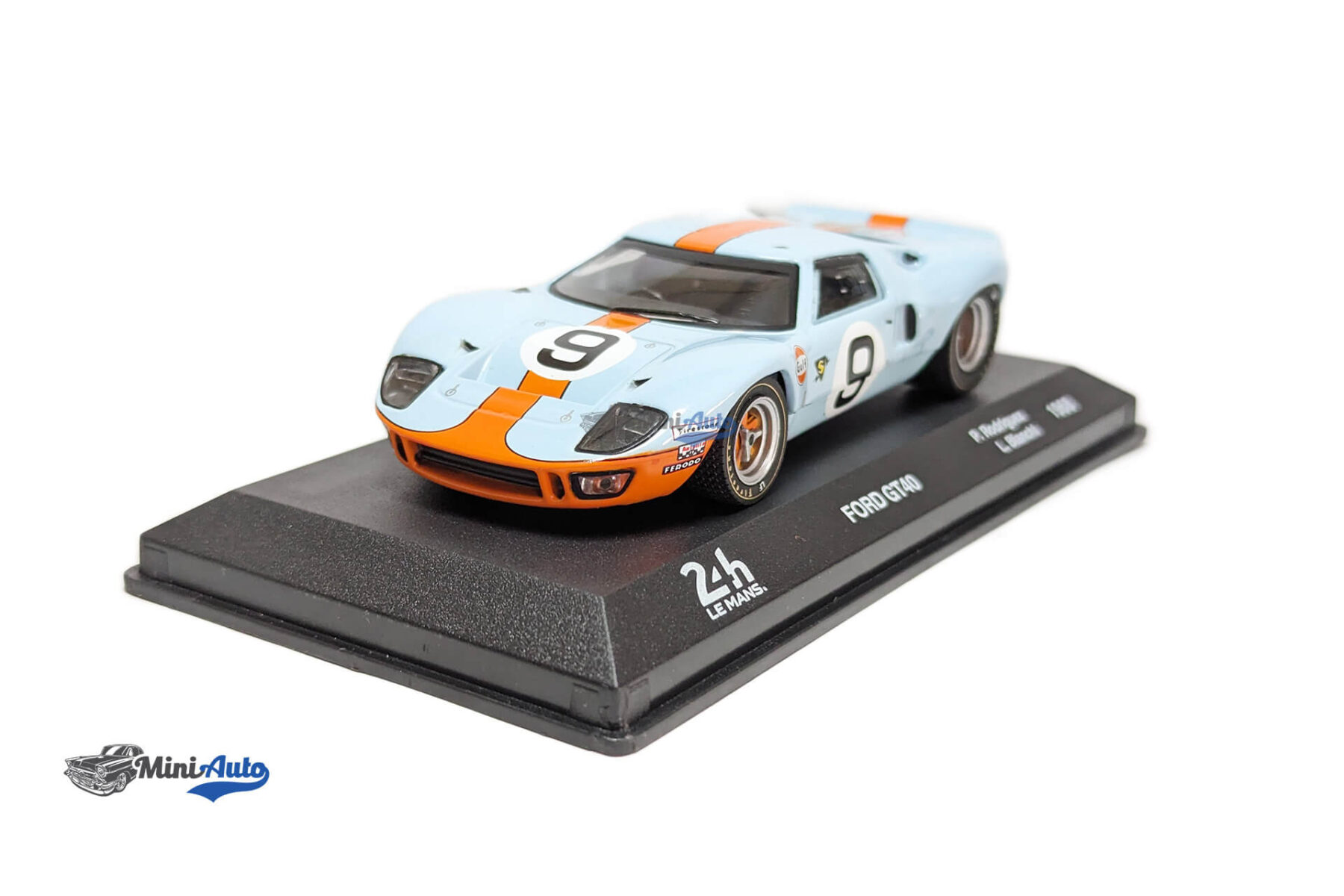 Ford GT40 RHD No9 Le Mans P.Rodriquez/L.Bianchi - 1968 - Light Blue - Image 3