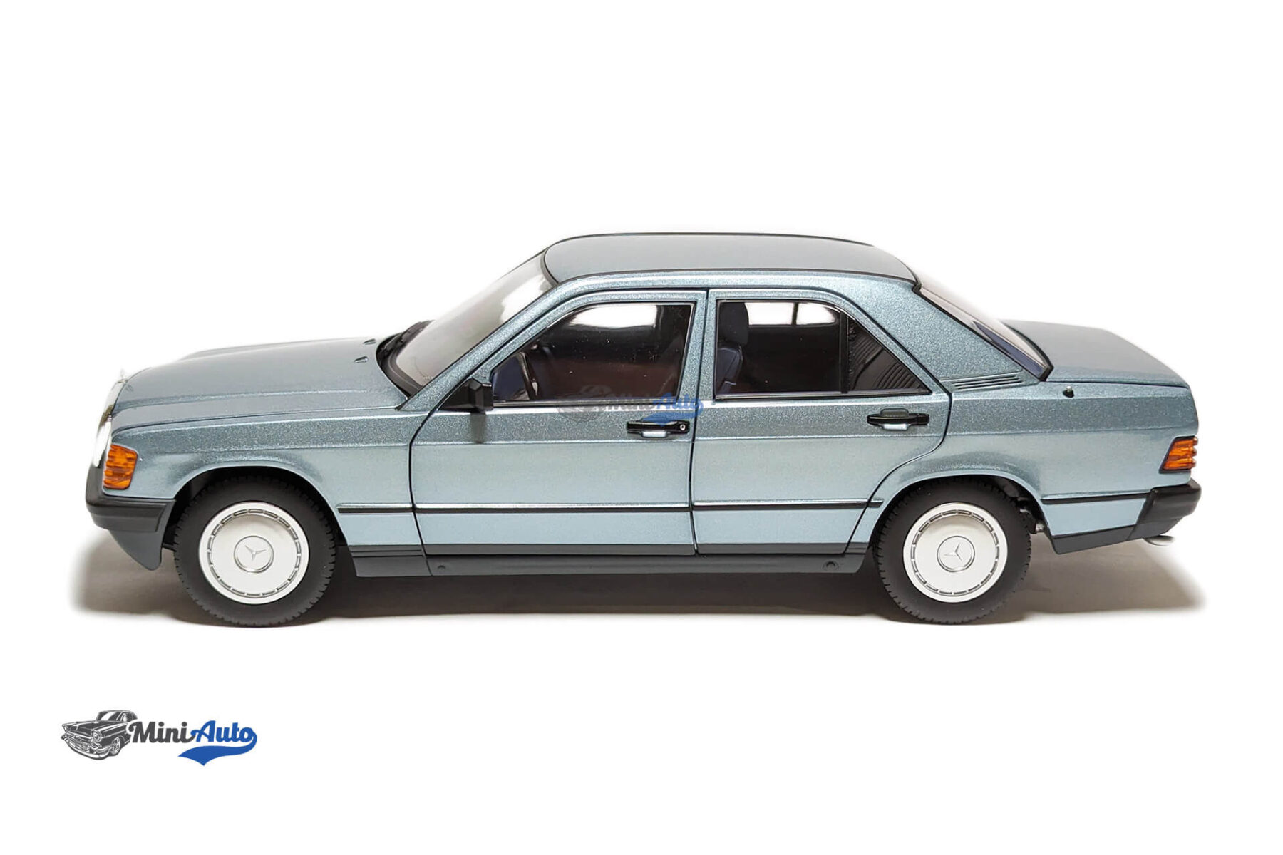 Mercedes Benz 190E (W201) - 1984 - Blue - Image 6