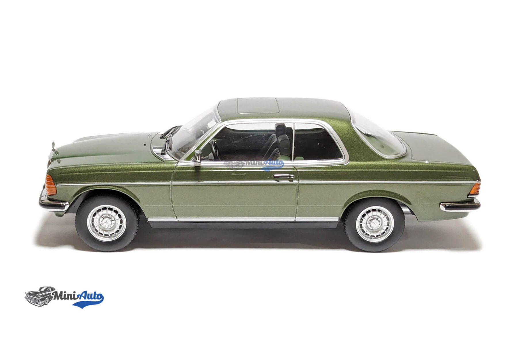 Mercedes Benz E-Class 280CE (C123) Coupe - 1980 - Green - Image 4