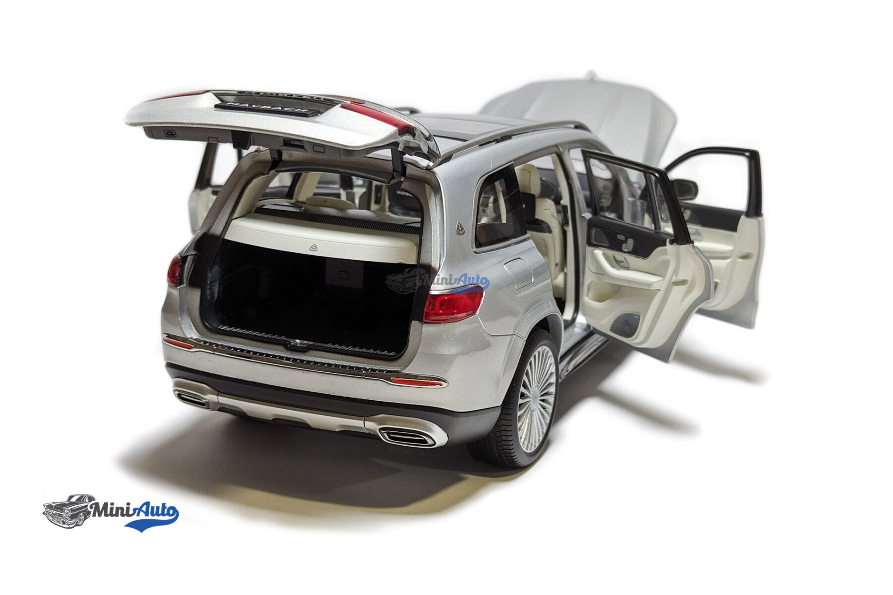 Mercedes-Benz Maybach GLS-class Gls600 4-Matic (X167) - 2019 - Silver - Image 3