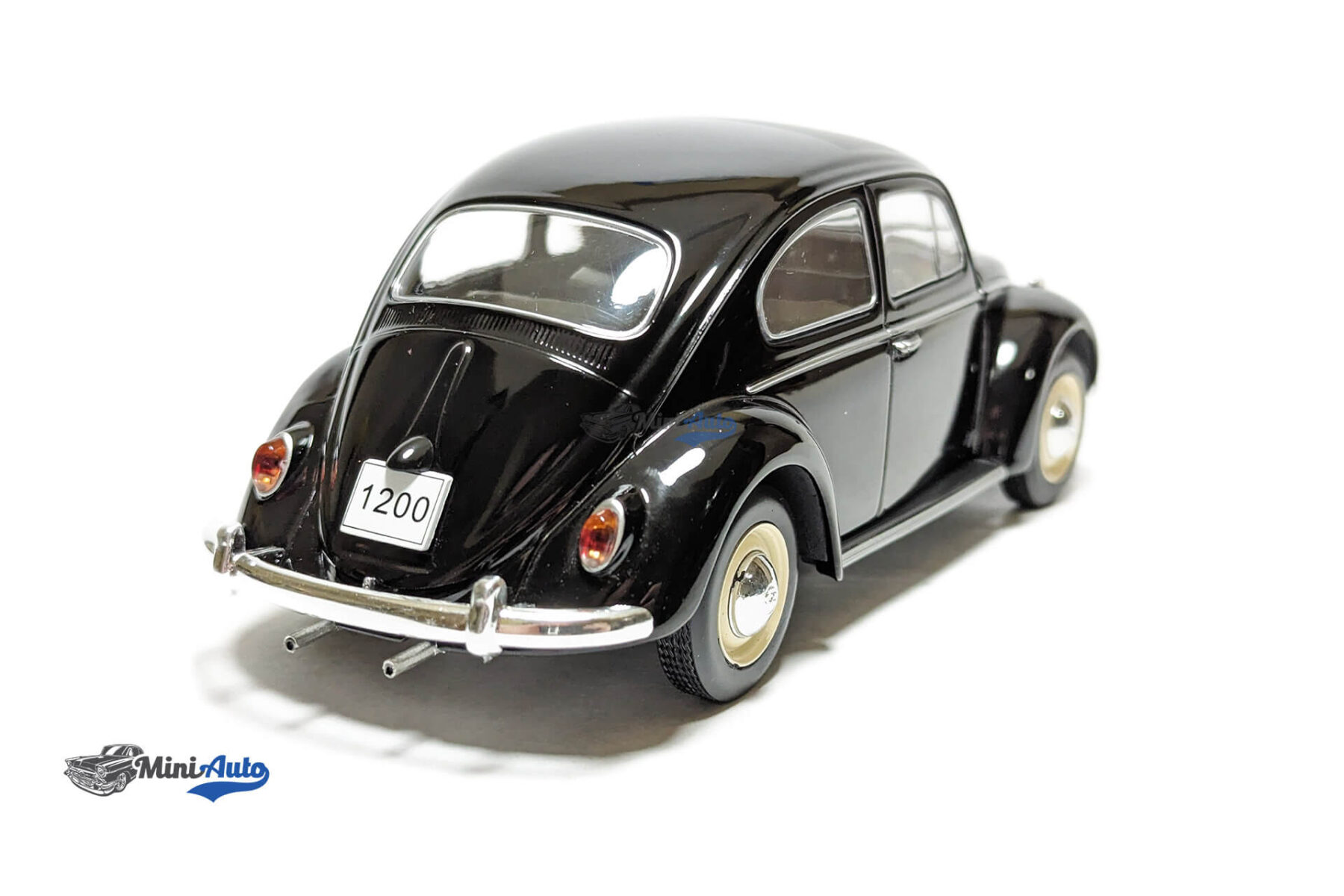 Volkswagen Beetle 1200 - 1970 - Black - Image 4