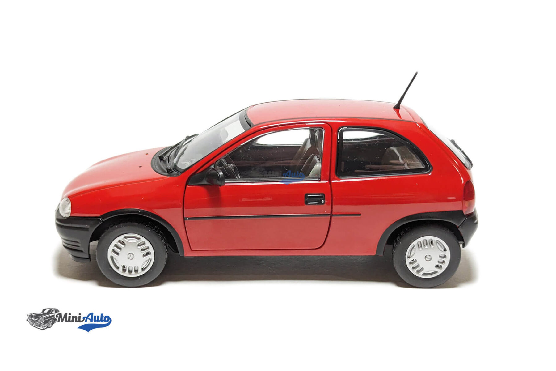 Opel Corsa B - 1993 - Red - Image 6