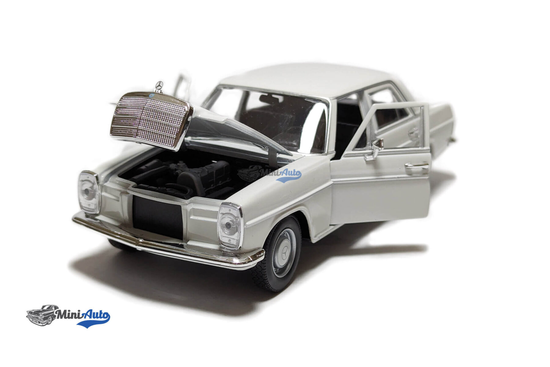 WEL24091CREAM240301---Mercedes-220-(W115)---1968---White_4 Mercedes 220 (W115) - 1968 - White - Image 2