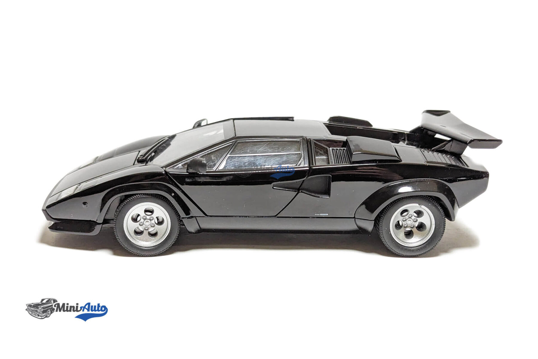 WEL24112BLACK265987---Lamborghini-Countach-LP-5000-S---1988---Black_3 Lamborghini Countach LP 5000 S - 1988 - Black - Image 6