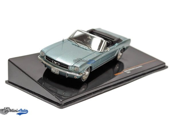 Ford Mustang Convertible - 1965 - Blue