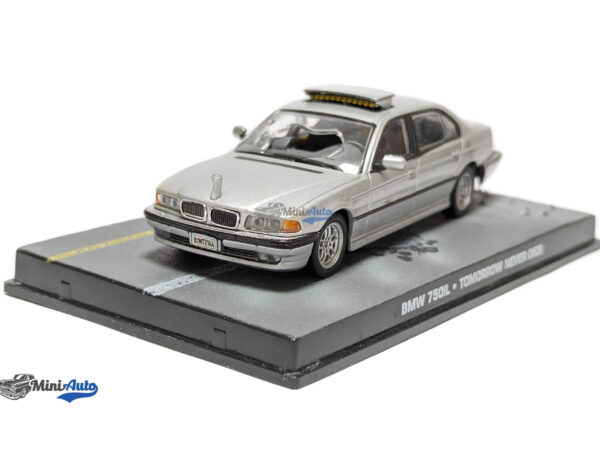 BMW 750i James Bond tomorrow never dies - Silver