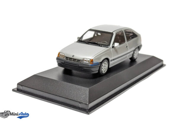 Opel Kadett - 1990 - Silver