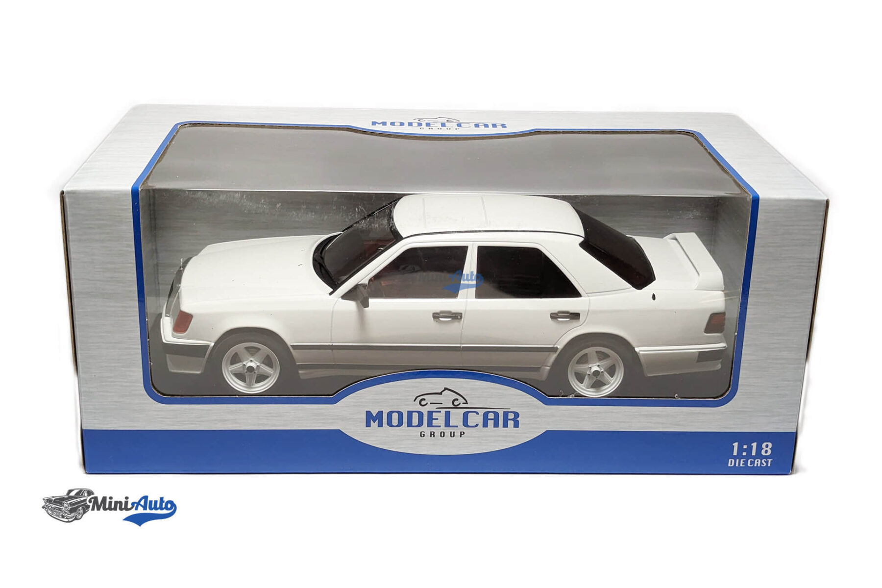 MCG18343---Mercedes-W124-Tuning---1990---White_4 Mercedes W124 Tuning - 1990 - White - Image 5