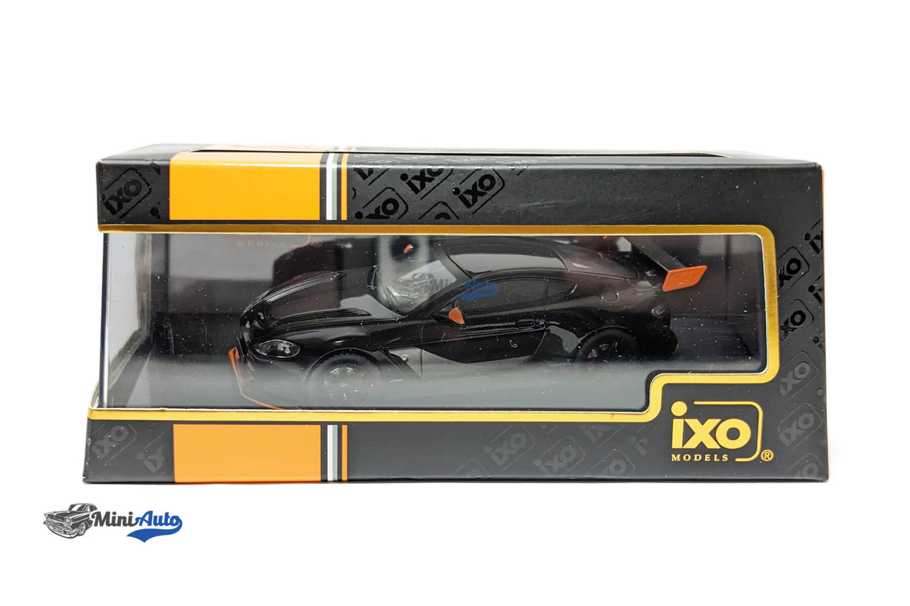 MOC301---Aston-Martin-Vantage-GT---2015---Black_4 Aston Martin Vantage GT - 2015 - Black - Image 5