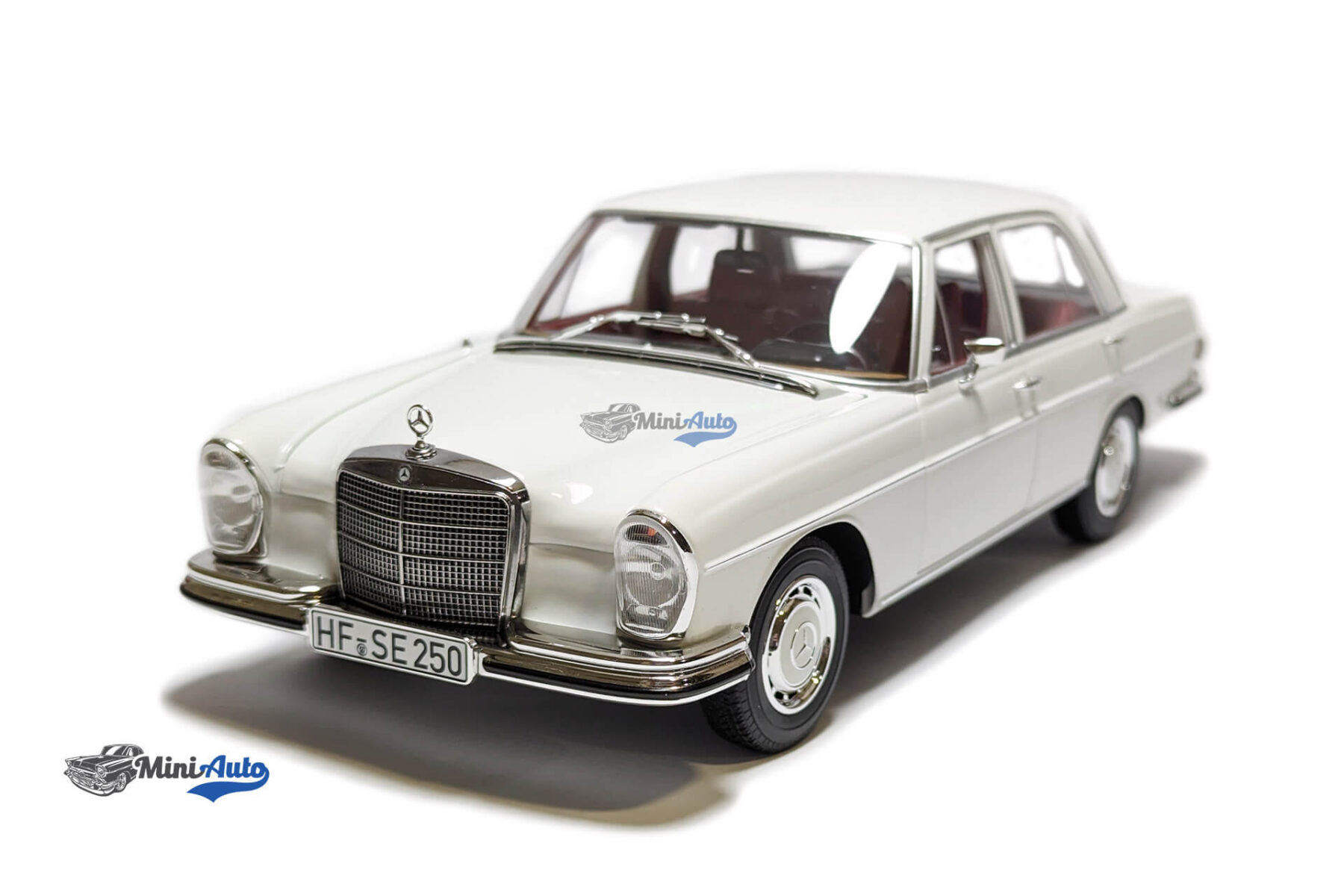 Mercedes Benz - S-Class 280SE Sedan (W108) - 1965 - White - Image 4