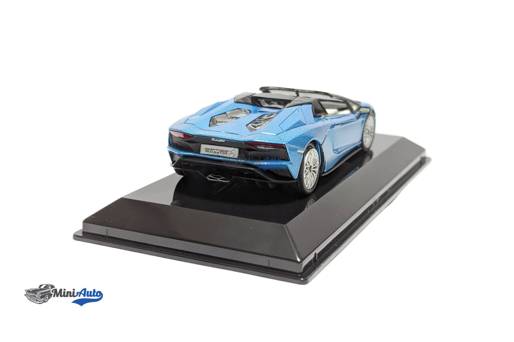 Lamborghini Aventador S Roadster - 2017 - Blue - Image 4