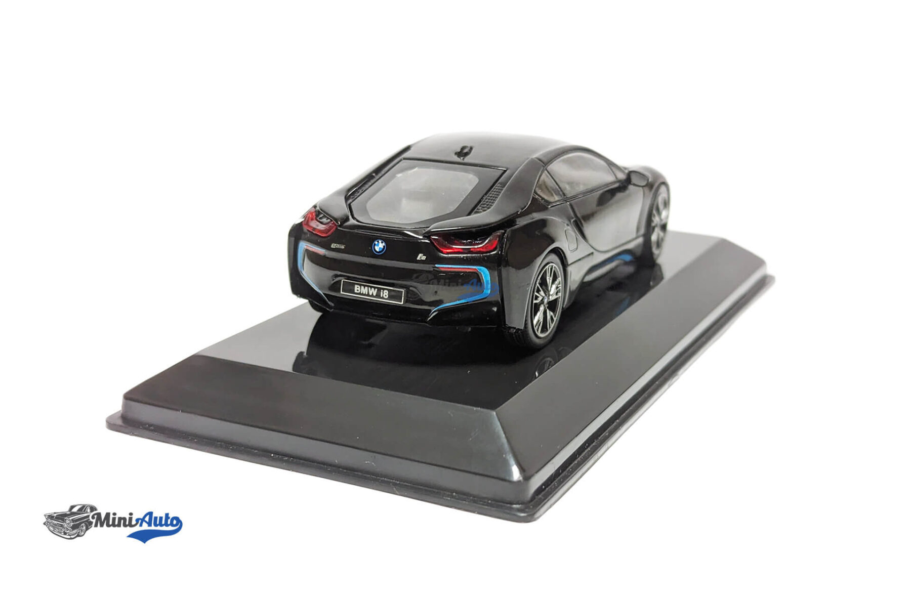 BMW i8 - 2014 - Black - Image 4