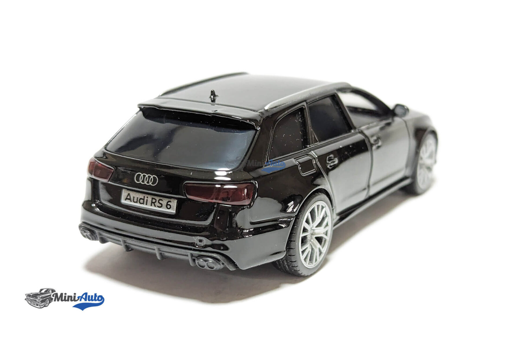 Audi RS6 - 2017 - Black - Image 5