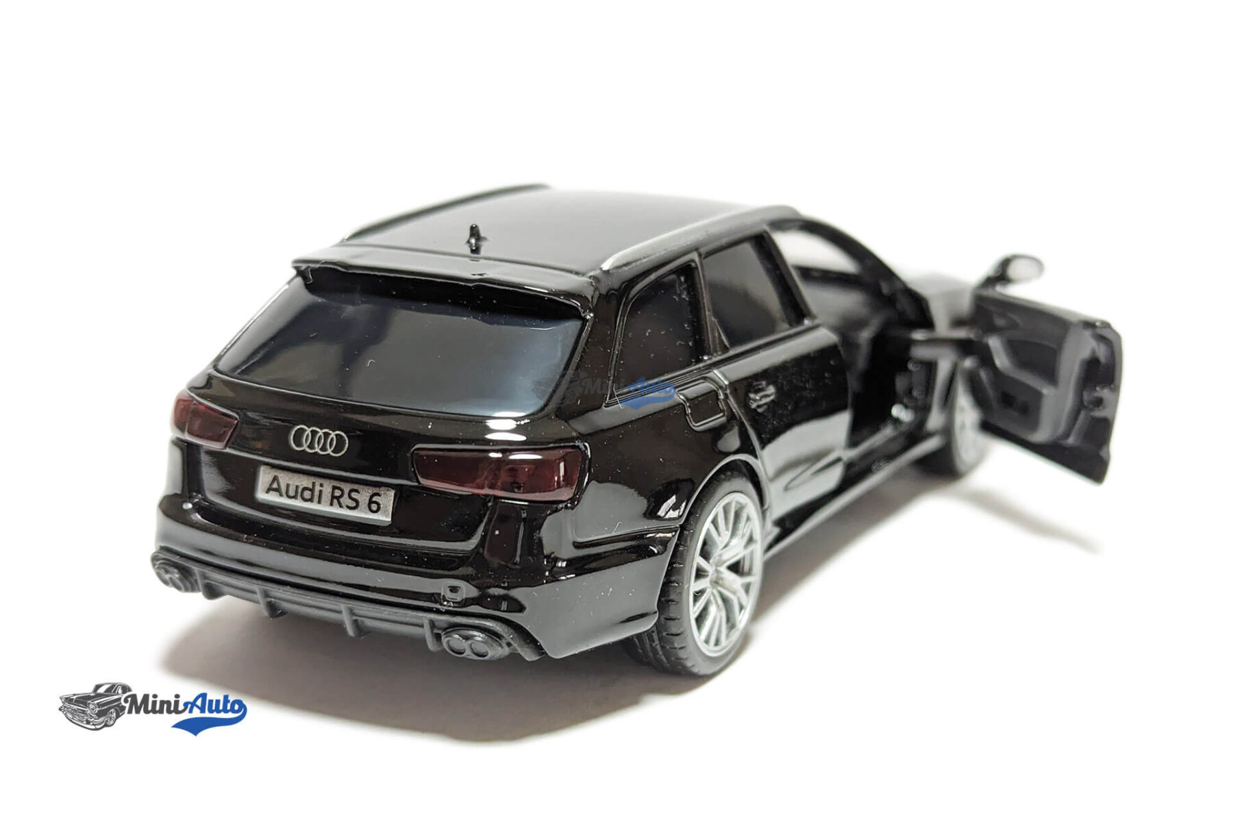 Audi RS6 - 2017 - Black - Image 3