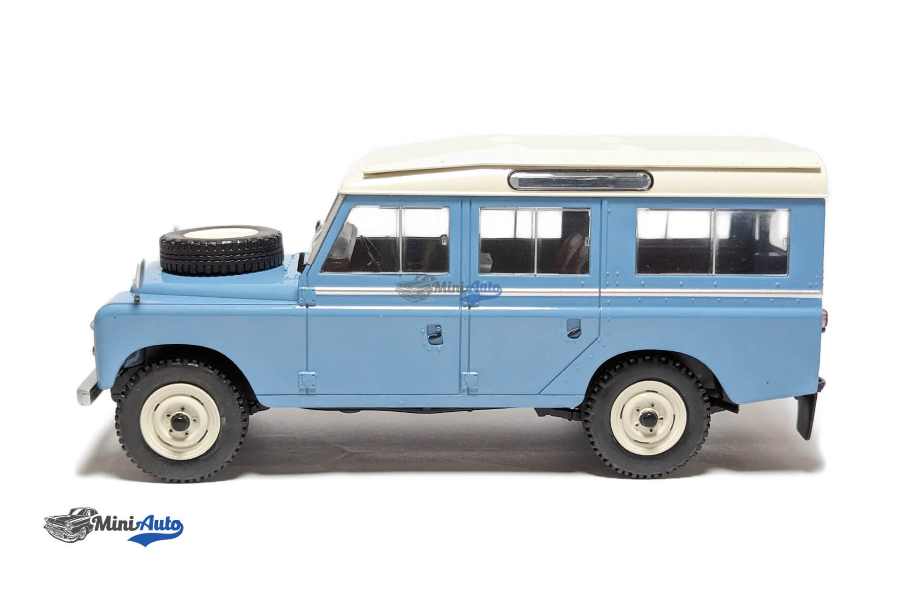 Land Rover III 109 - 1958 - Blue/White - Image 2