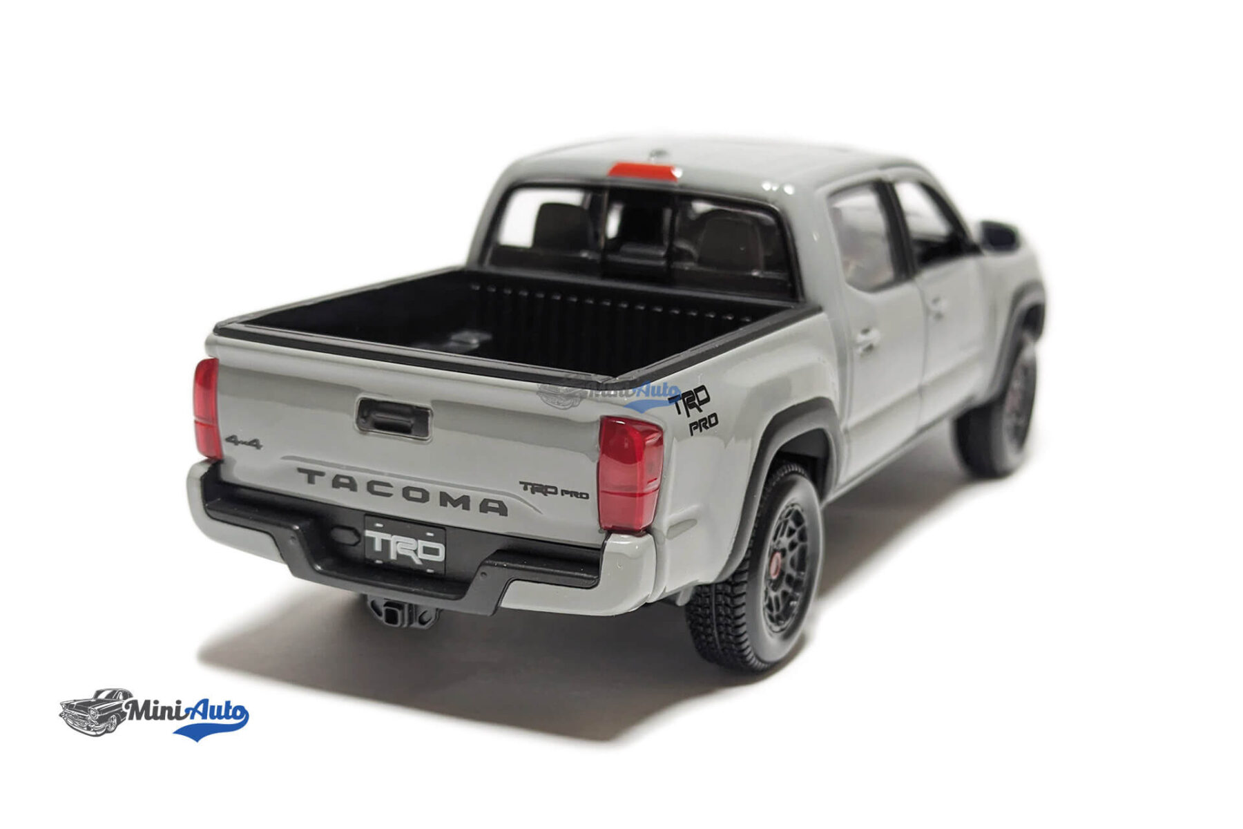 Toyota Tocoma Pick-Up - 2021 - Grey - Image 5