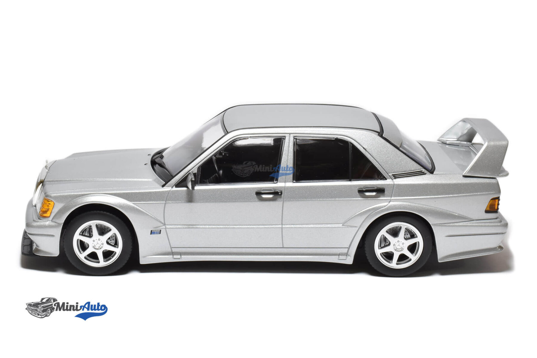 MIN155036101---Mercedes-190E-2.5-EVO2---1990---Silver_3 Mercedes 190E 2.5 EVO2 - 1990 - Silver - Image 4