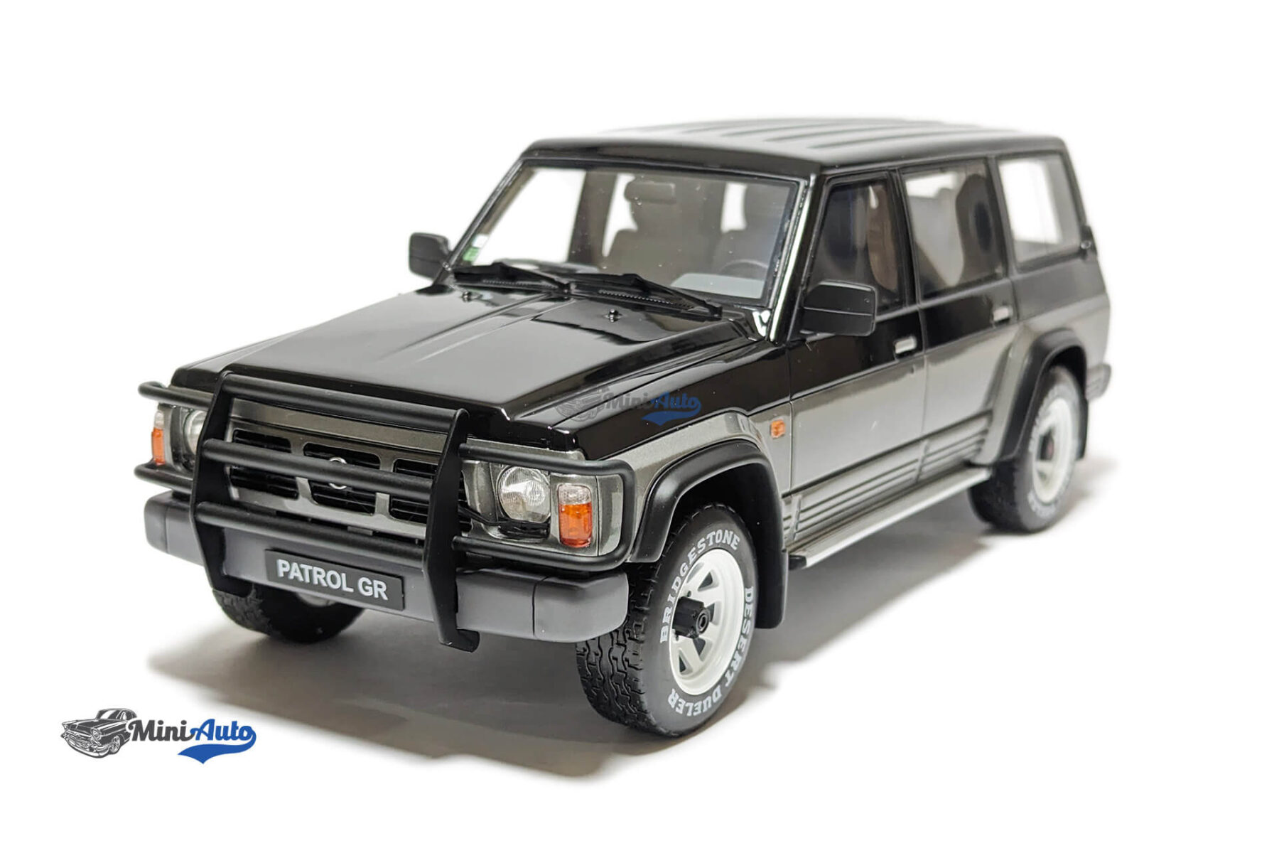 Nissan Patrol GR Y60 - 1992 - Grey - Image 3