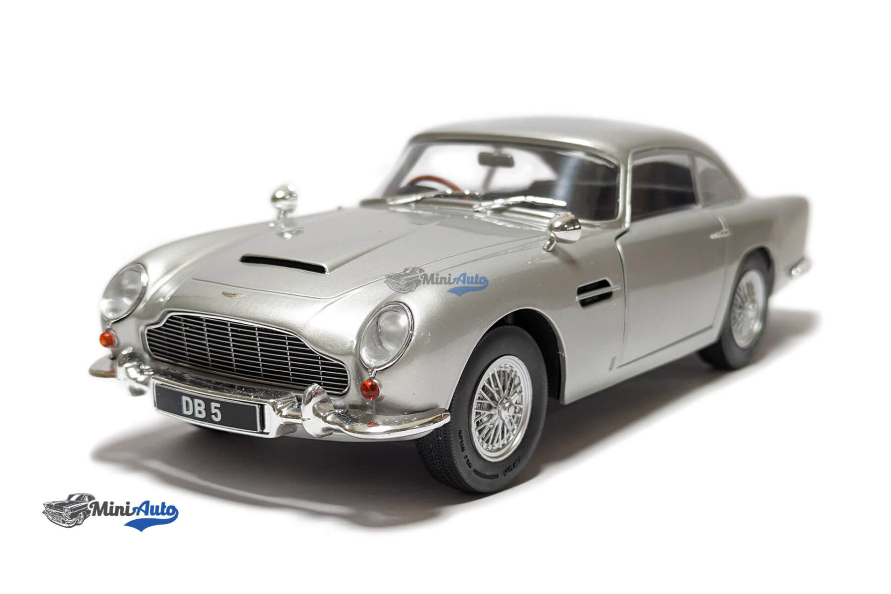 Aston Martin DB5 - 1964 - Silver Birch - Image 4