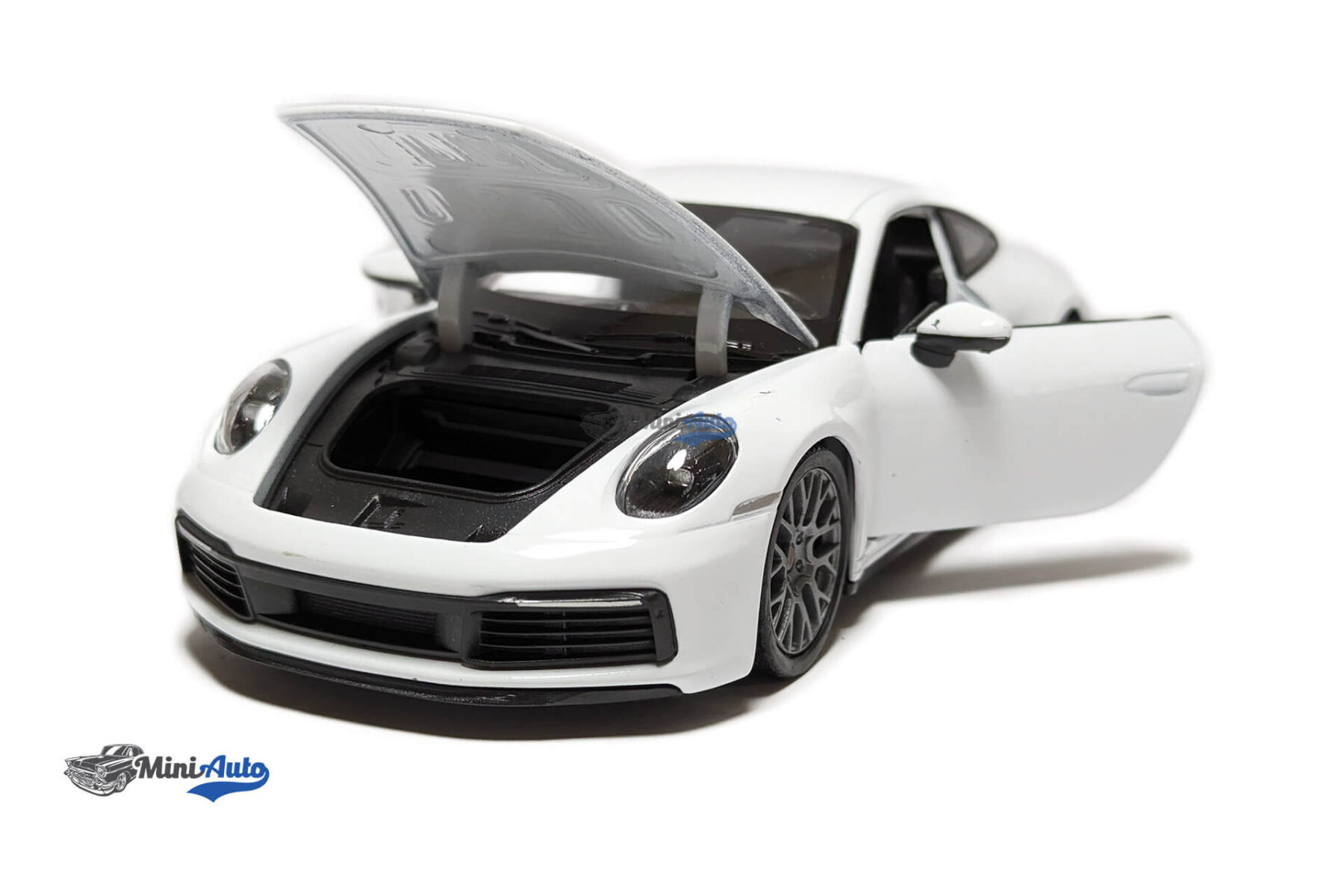 WEL24099W-WHITE---Porsche-911-(992)-Carrera-4S---White_4 Porsche 911 (992) Carrera 4S - White - Image 2