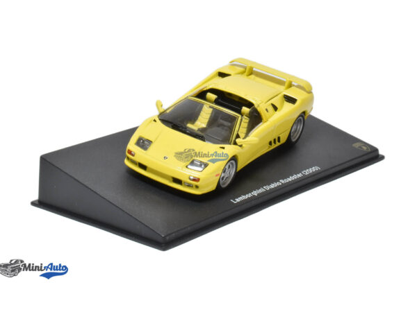 Lamborghini Diablo Roadster Spider - 2000 - Yellow