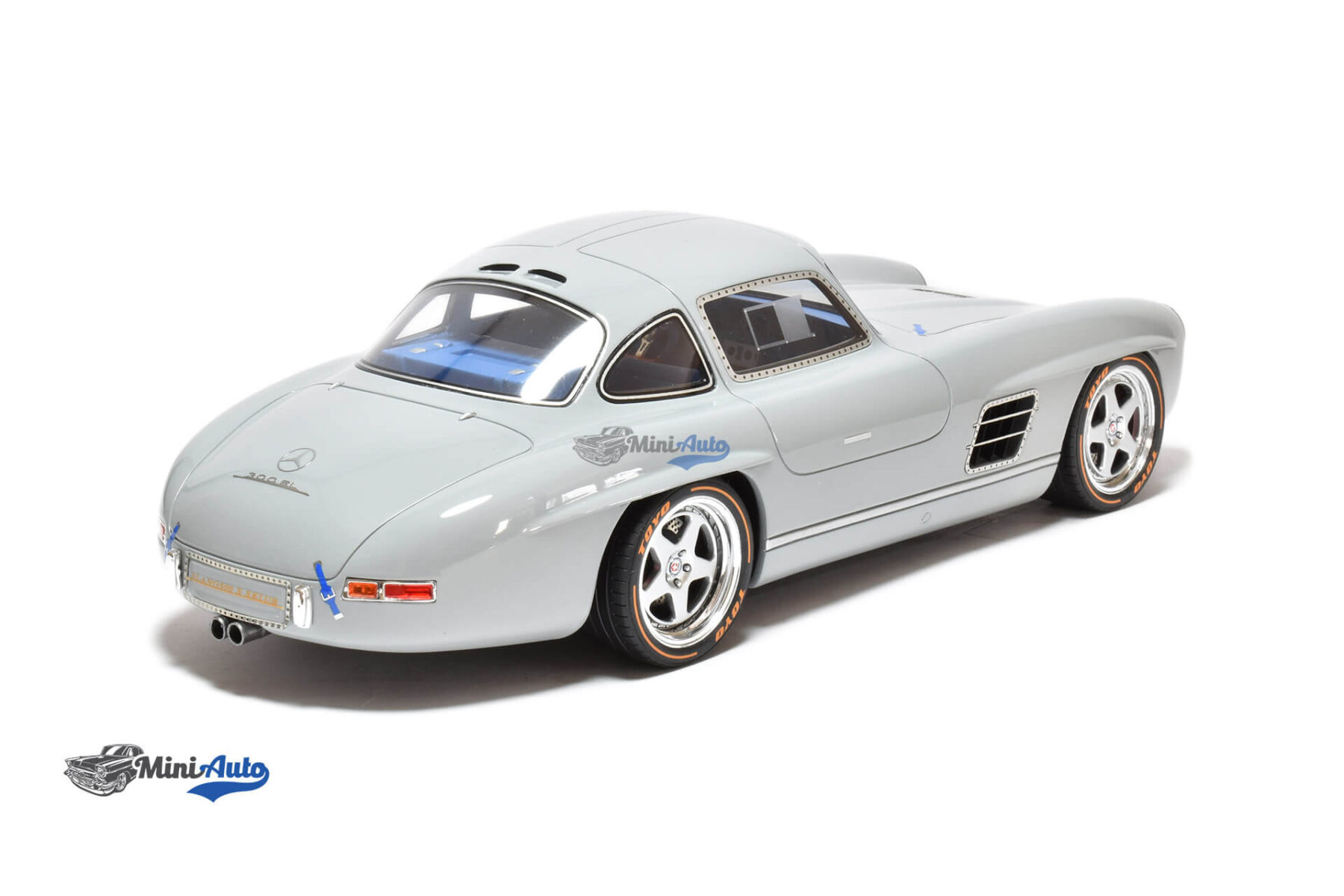 Mercedes Benz 300SL S-Klub Gullwing - 2021 - Grey - Image 2