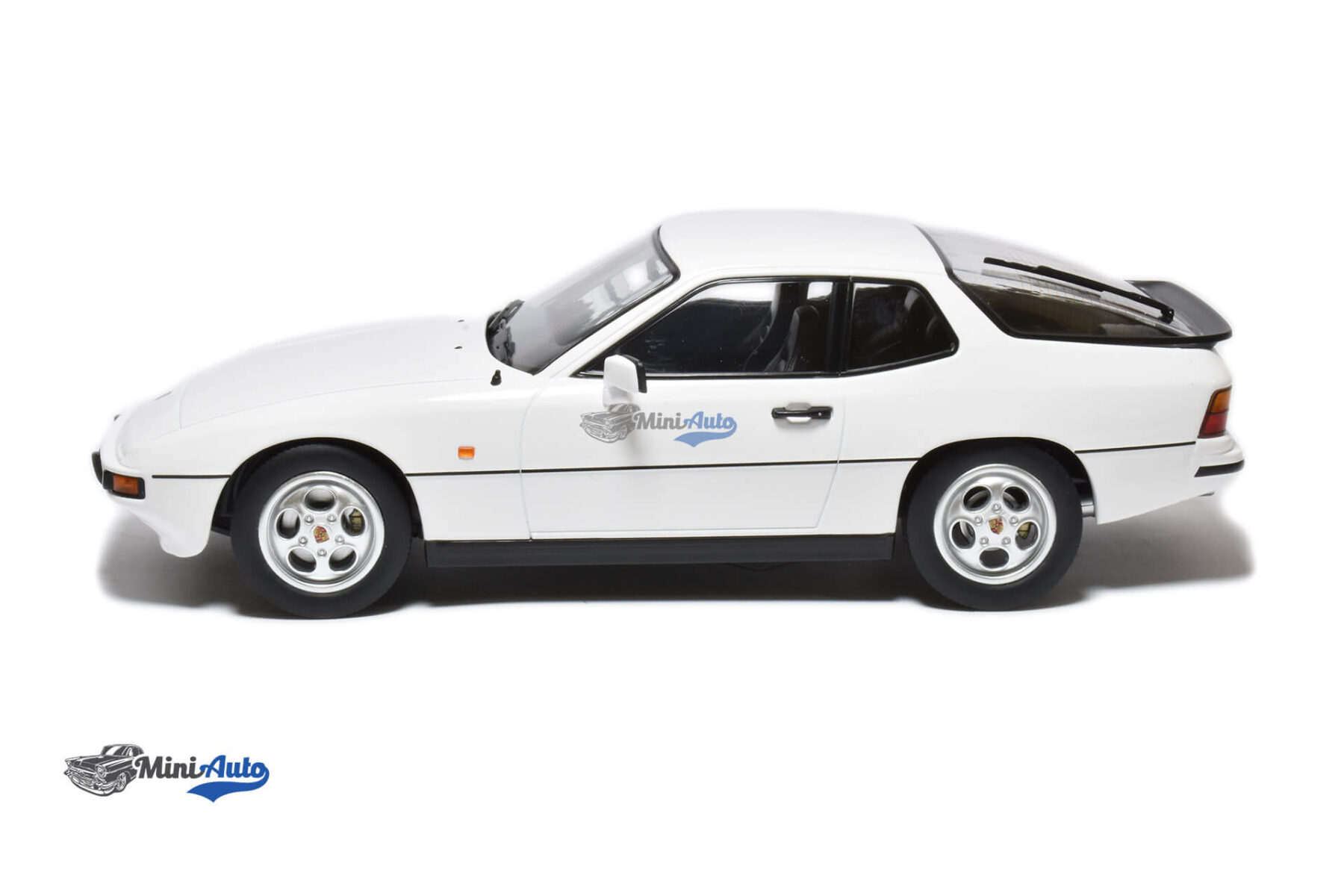 KKDC180771---Porsche-924S---1986---White_3 Porsche 924S - 1986 - White - Image 3