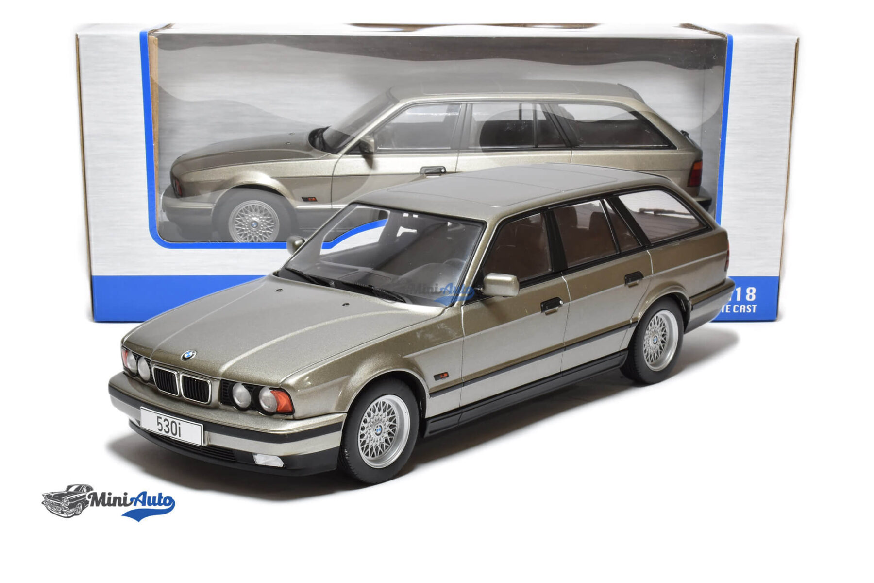 BMW 5 E34 Touring - 1989 - Grey - Image 4