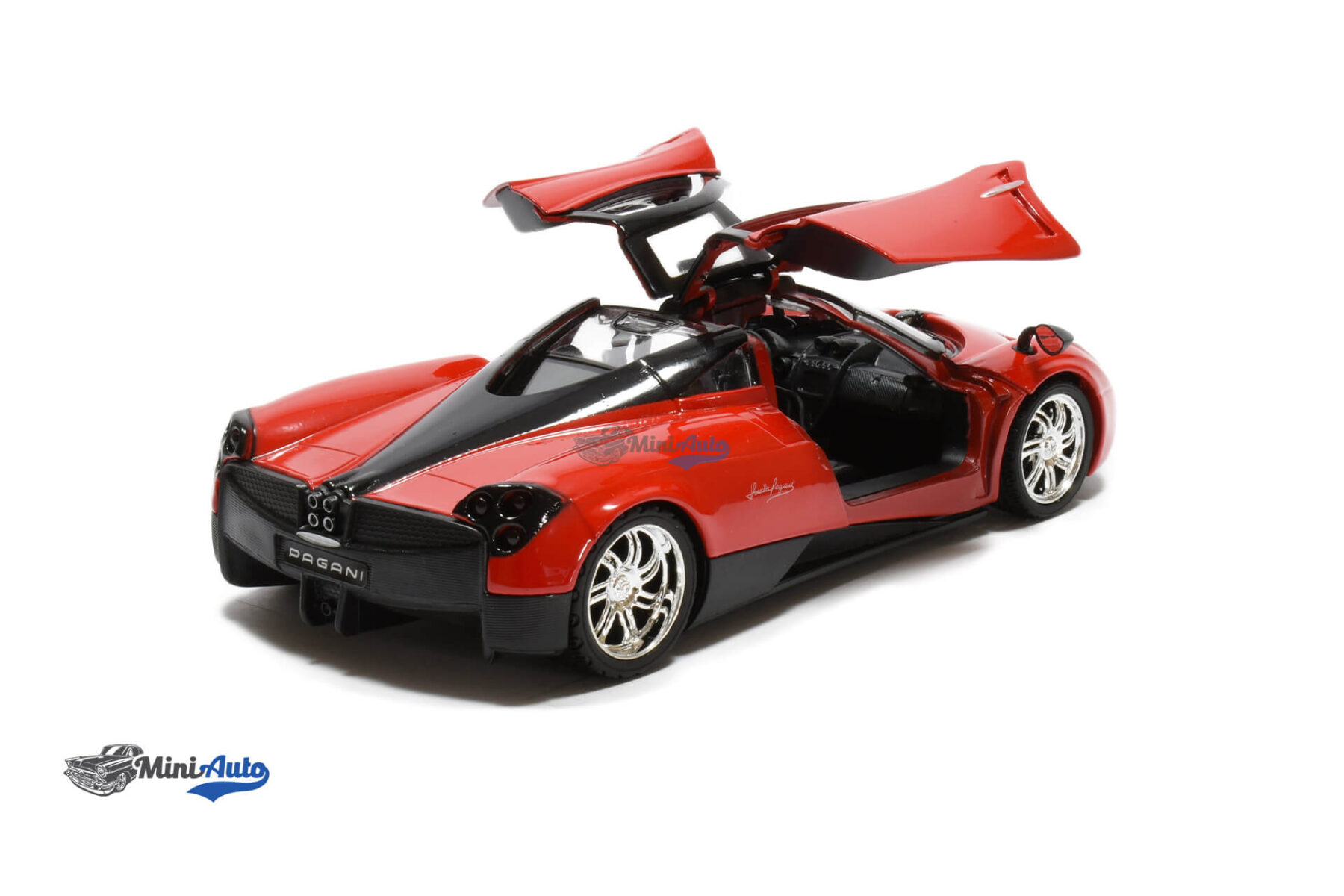 Pagani Huayra - 2014 - Red - Image 4