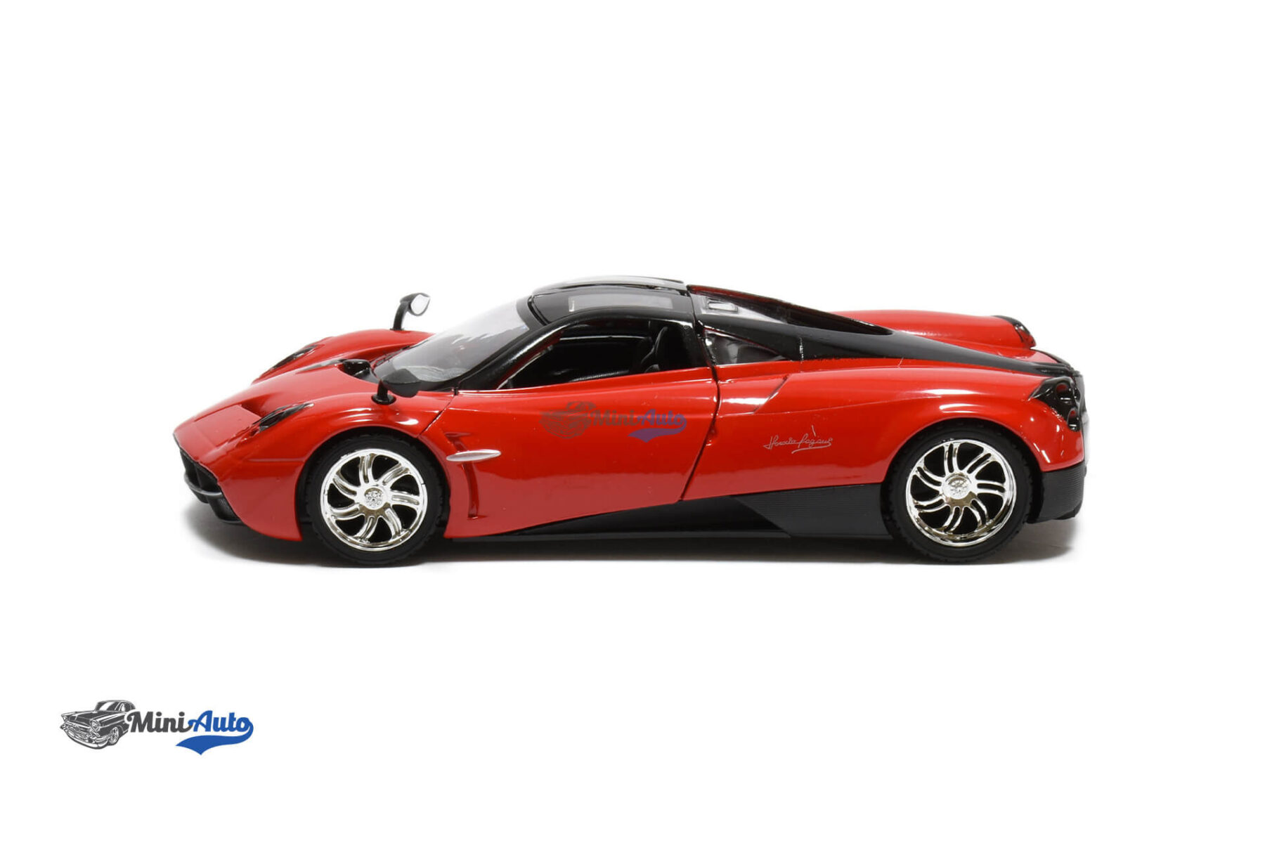 Pagani Huayra - 2014 - Red - Image 5