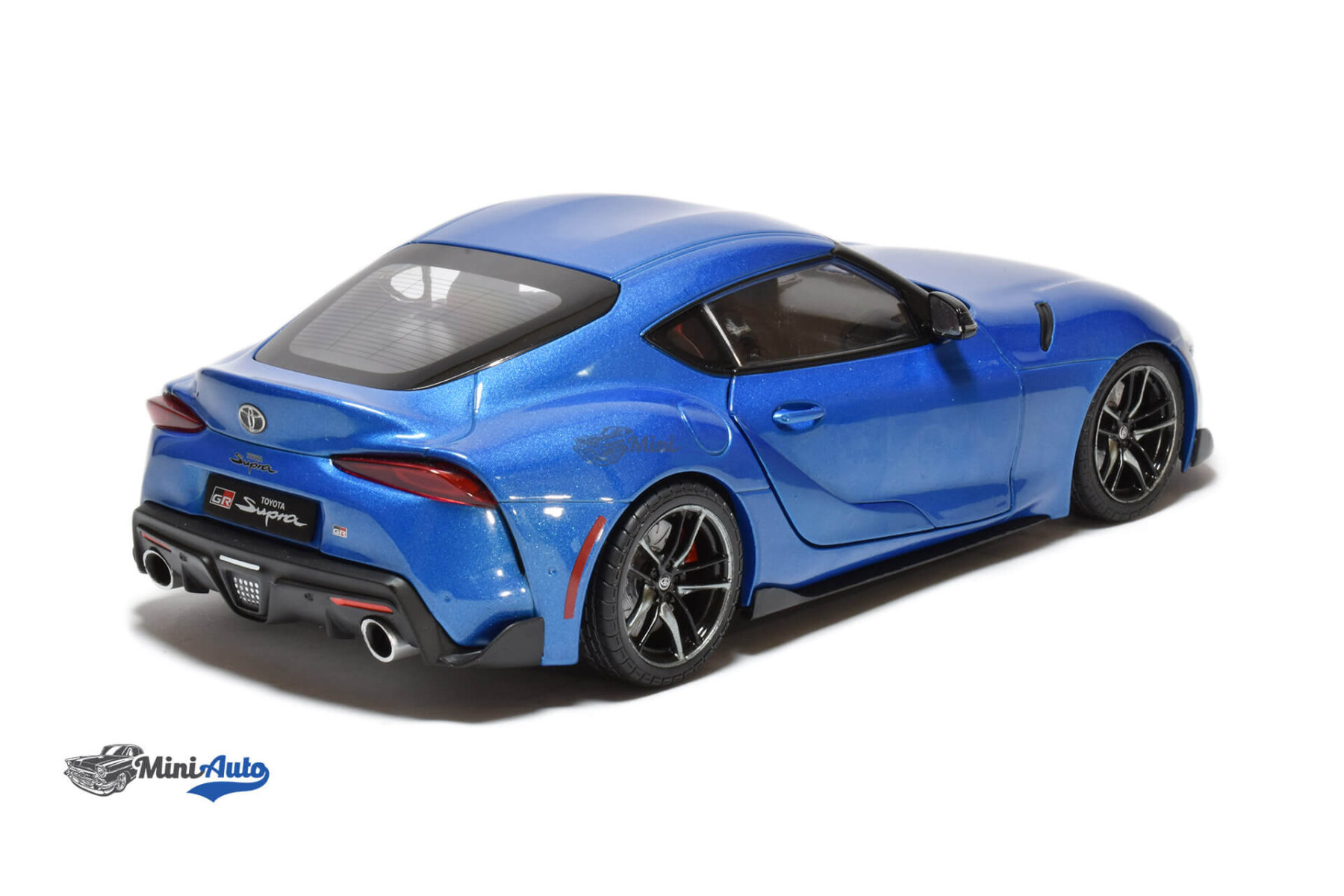 Toyota Supra GR - 2023 - Blue - Image 2