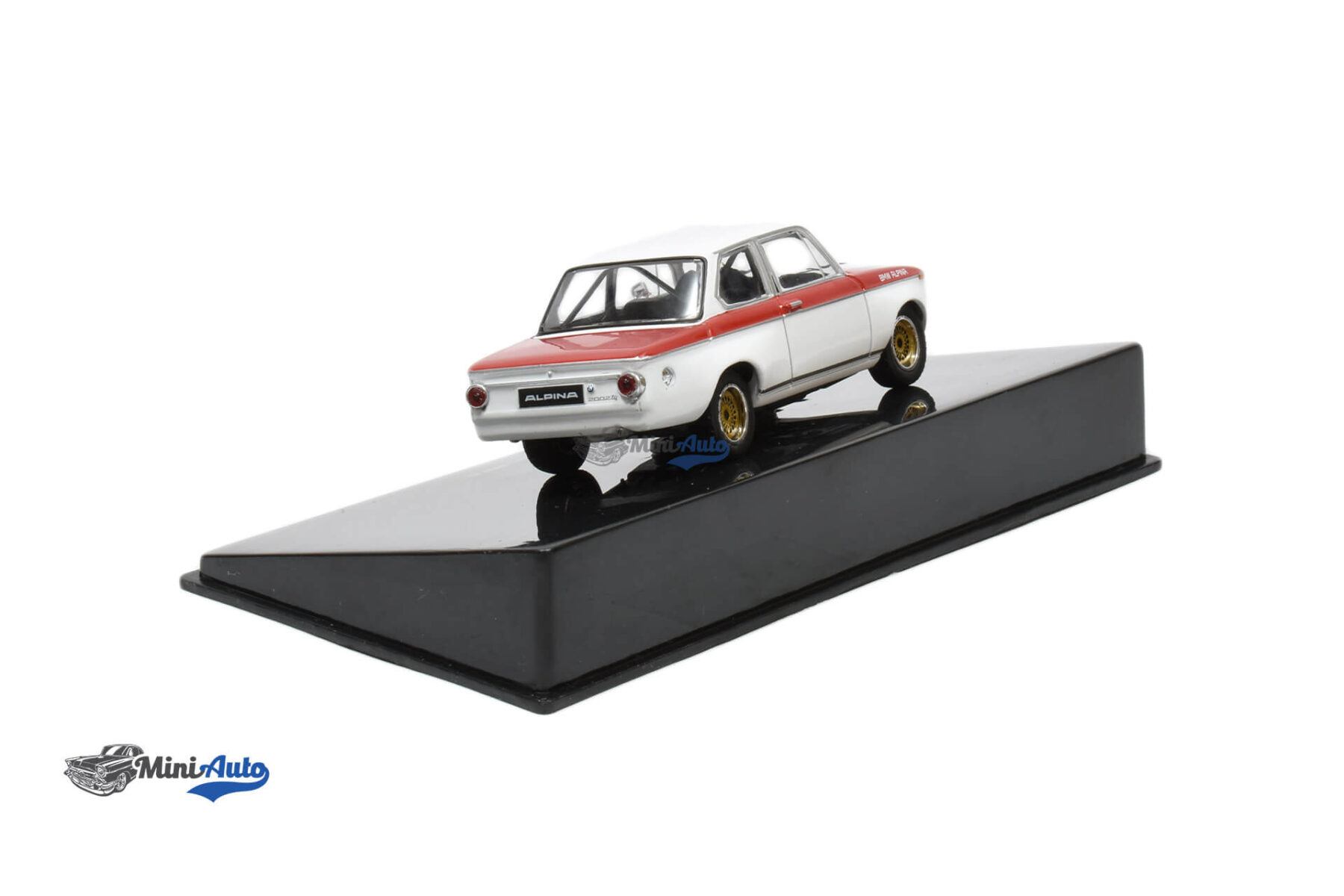 BMW Alpina 2002 Tii - 1972 - White/Red - Image 2