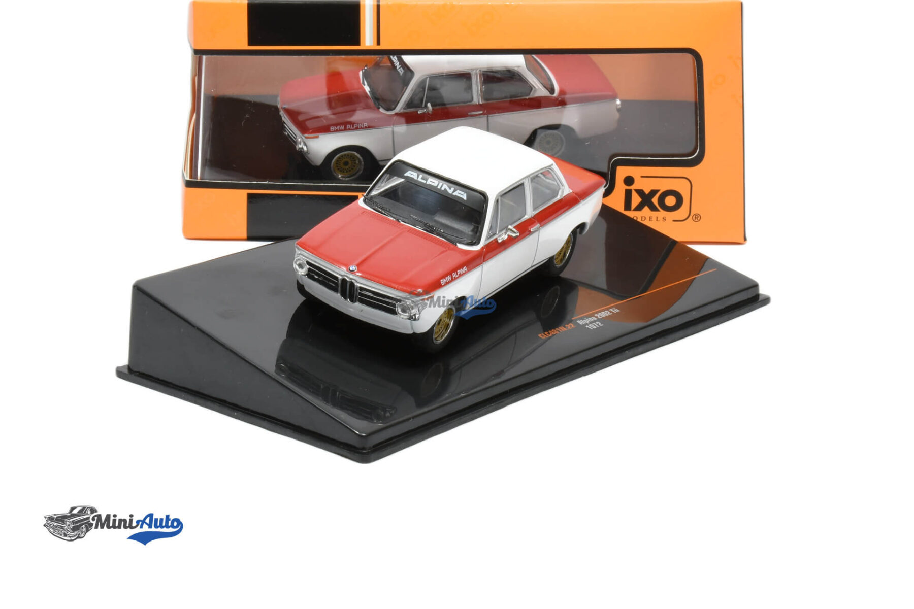 BMW Alpina 2002 Tii - 1972 - White/Red - Image 4