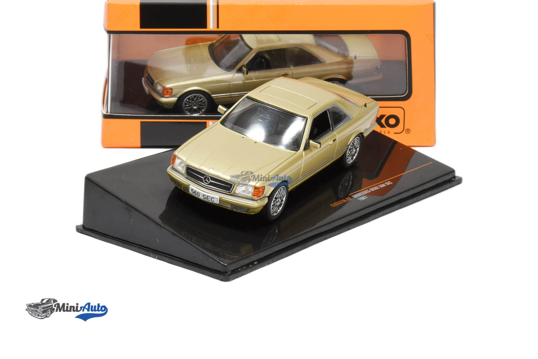 Mercedes-Benz 560 SEC - 1981 - Metallic Beige - Image 4