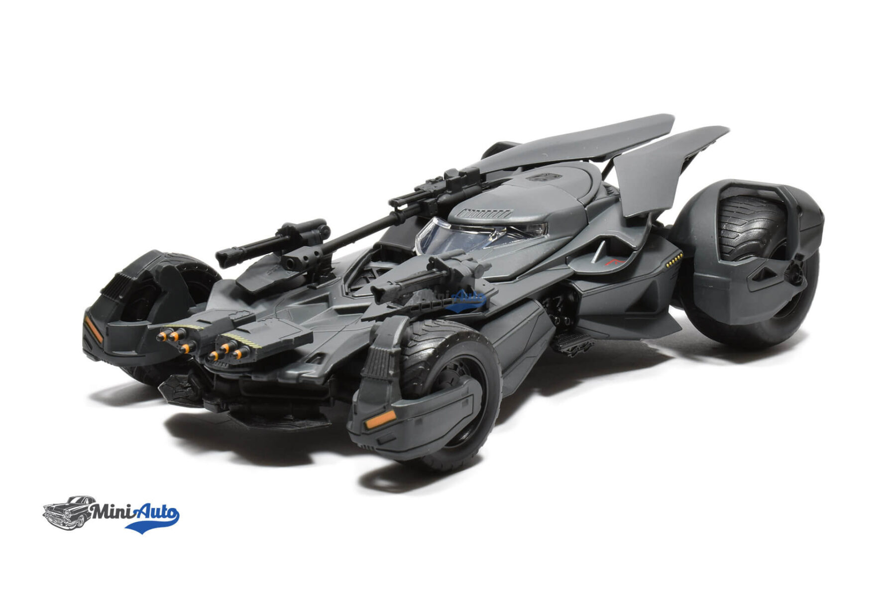 Justice League Batmobile With Figure - 2017 - Matt Grey - Image 2