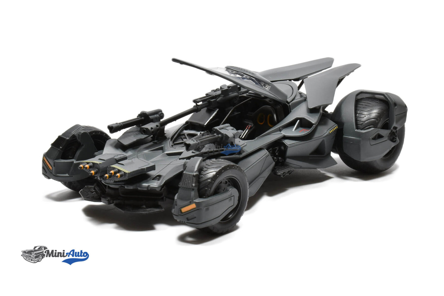 Justice League Batmobile With Figure - 2017 - Matt Grey - Image 3