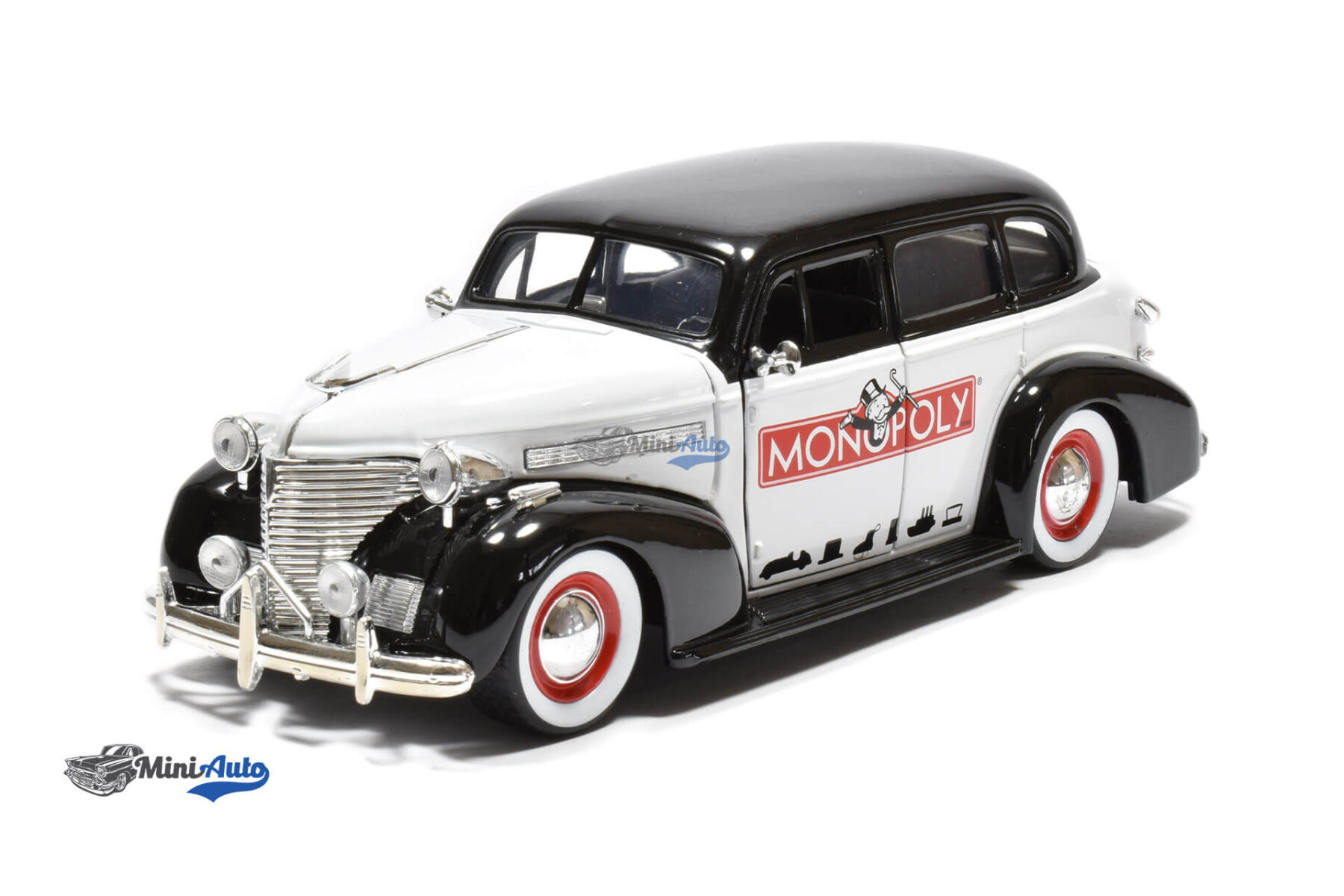 Chevrolet Master Mr. Monopoly - 1939 - White/Black - Image 2