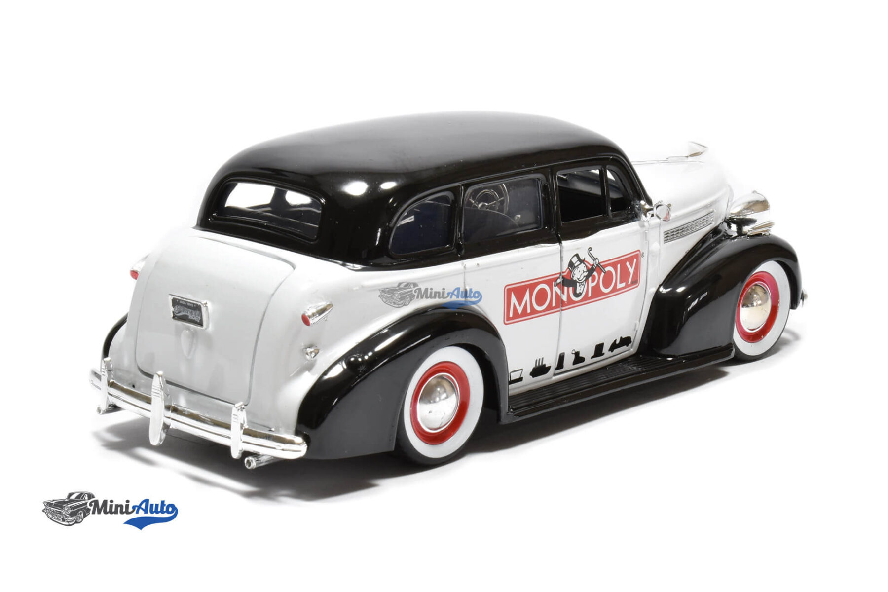 Chevrolet Master Mr. Monopoly - 1939 - White/Black - Image 4