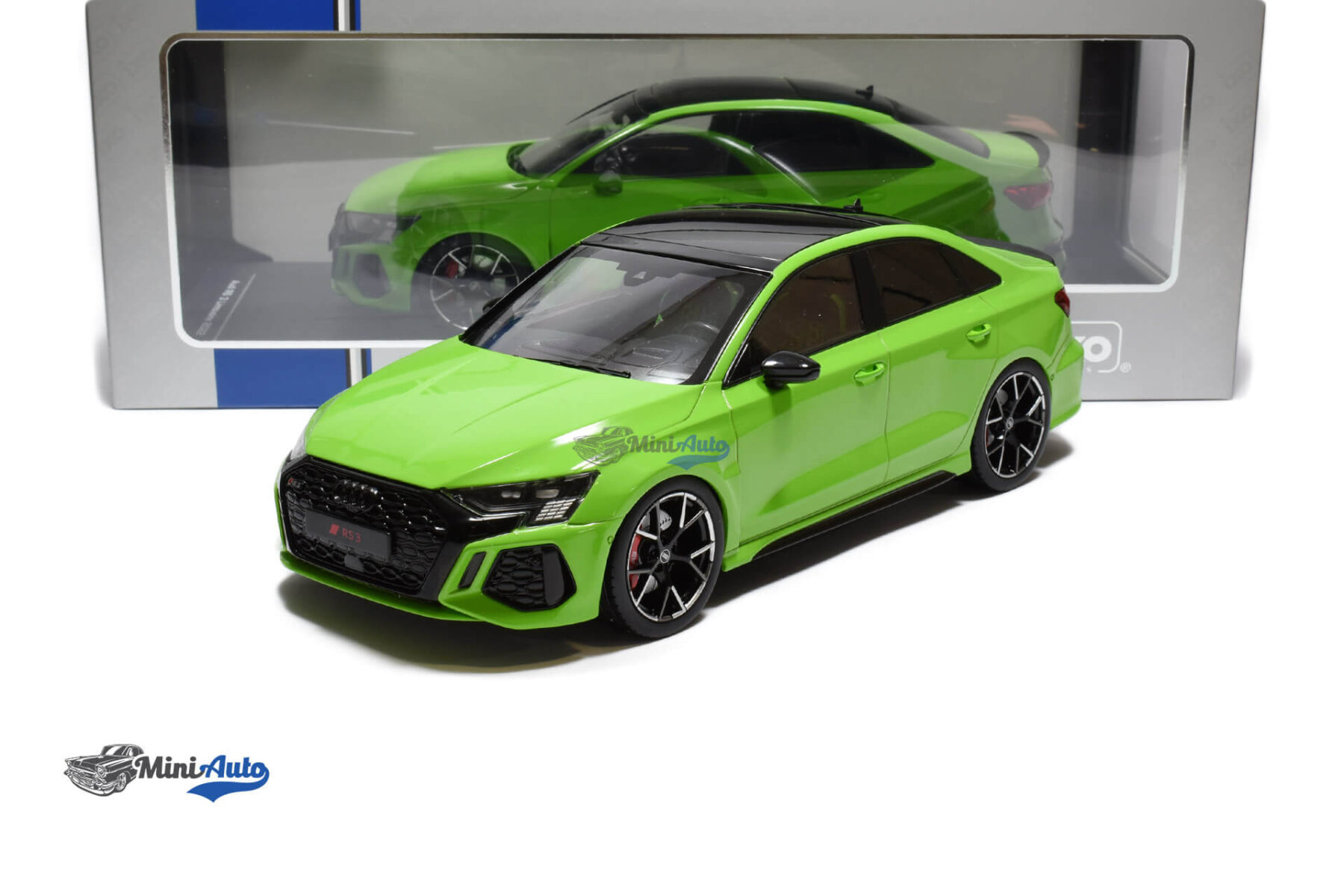 Audi RS3 Limousine - 2022 - Green - Image 4