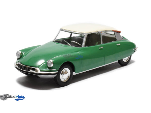 Citroen DS19 - 1956 - Green