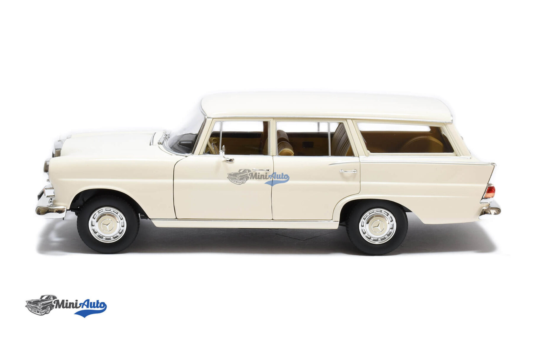 Mercedes-Benz 200 Universal SW - 1966 - Beige - Image 5