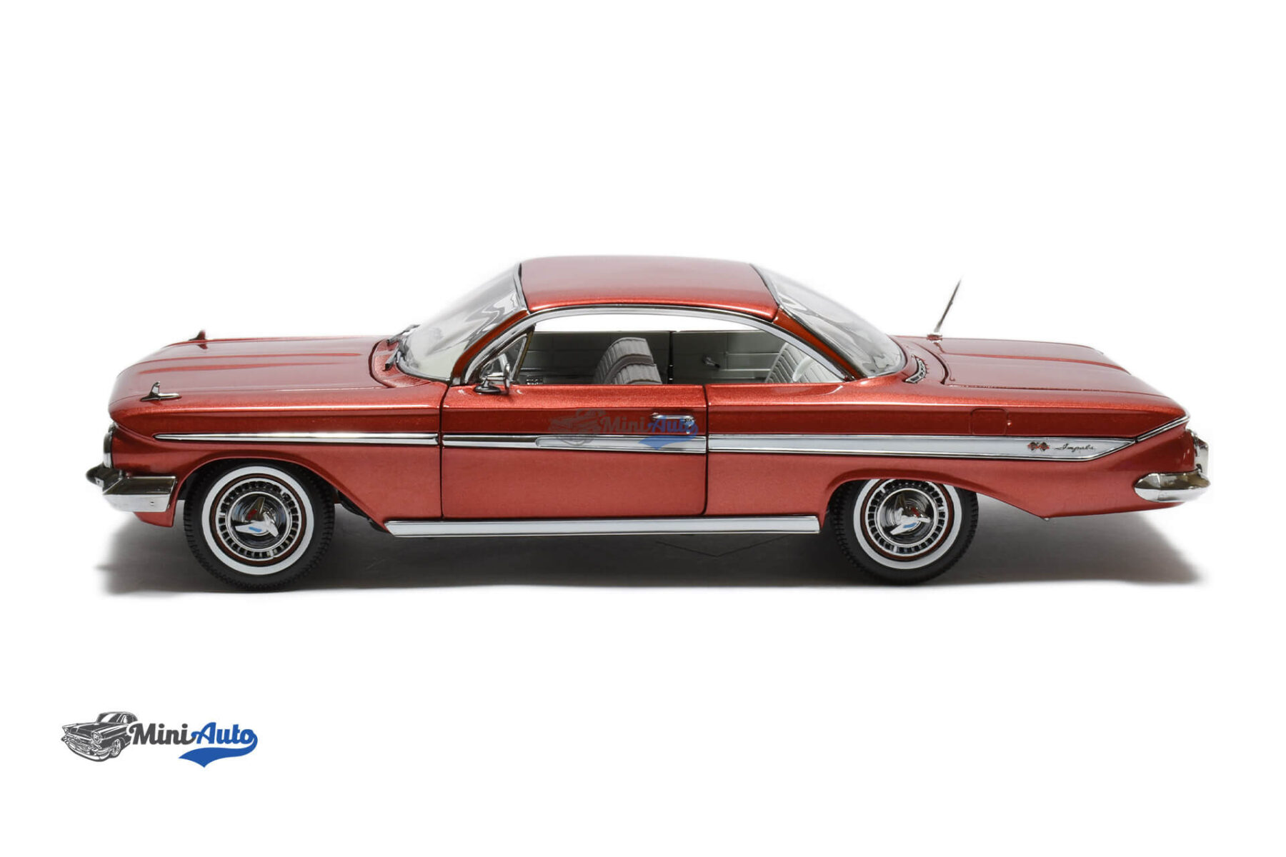 Chevrolet Impala sport coupe - 1961 - Red - Image 5