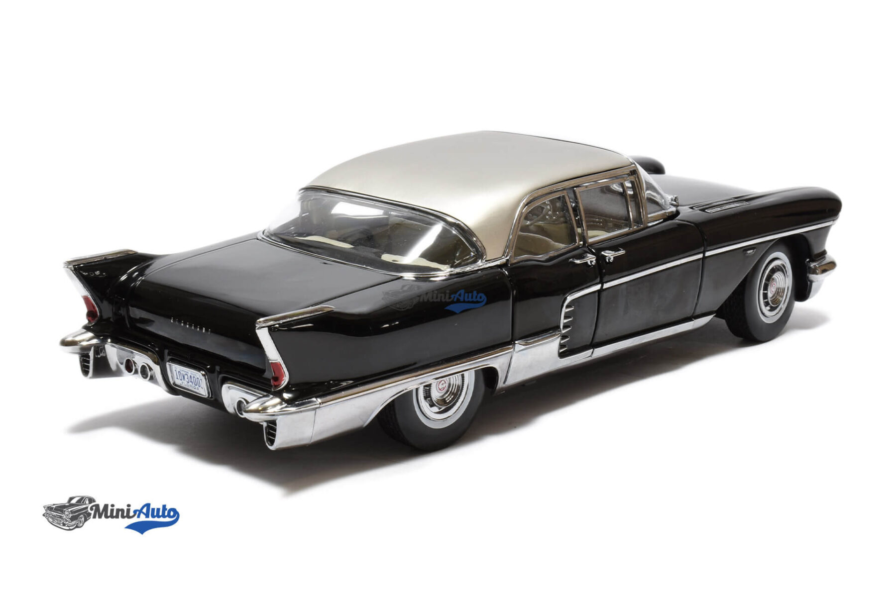 Cadillac Eldorado Brougham - 1957 - Black - Image 3