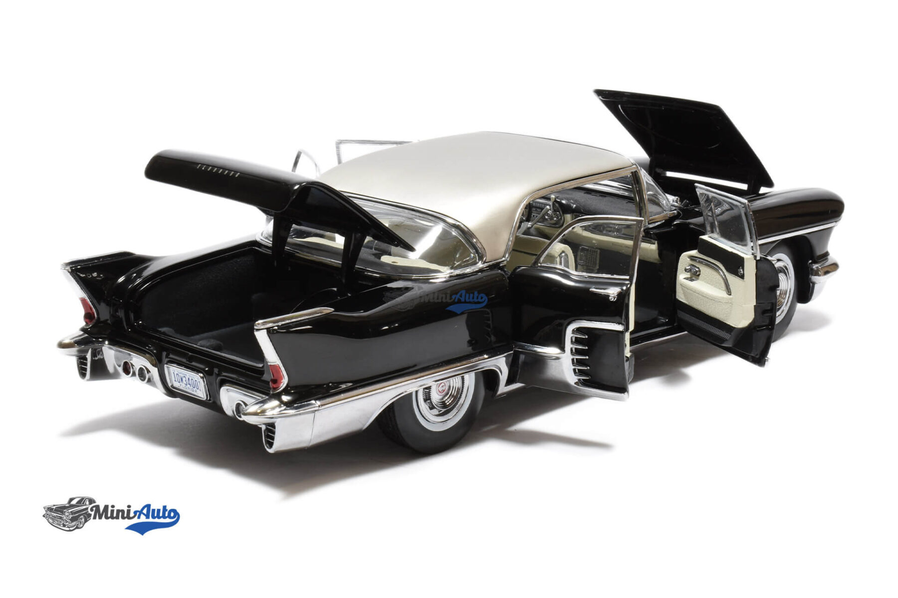 Cadillac Eldorado Brougham - 1957 - Black - Image 4