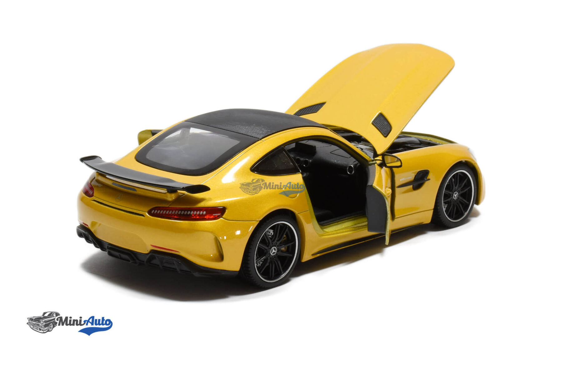 Mercedes-Benz AMG GT-R – 2017 – Yellow - Image 4