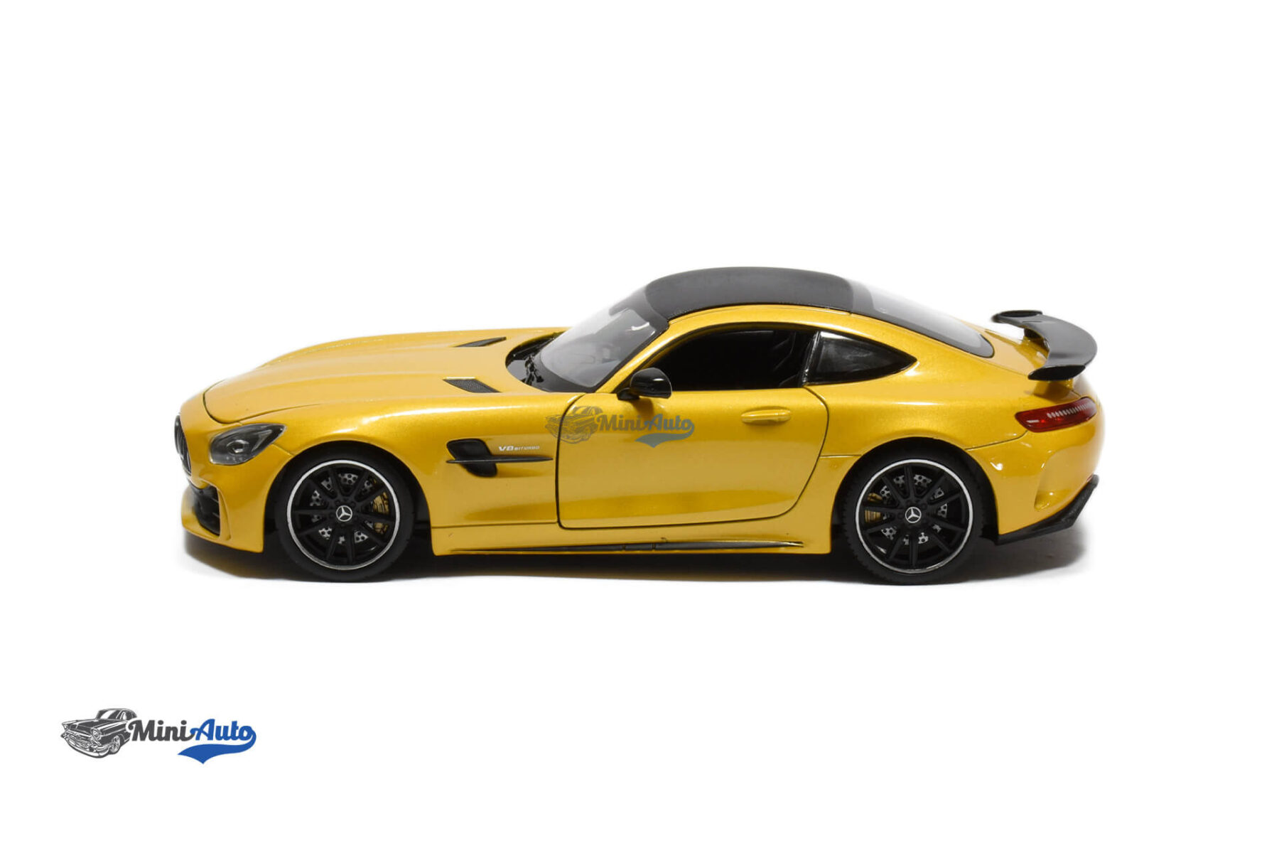 Mercedes-Benz AMG GT-R – 2017 – Yellow - Image 5